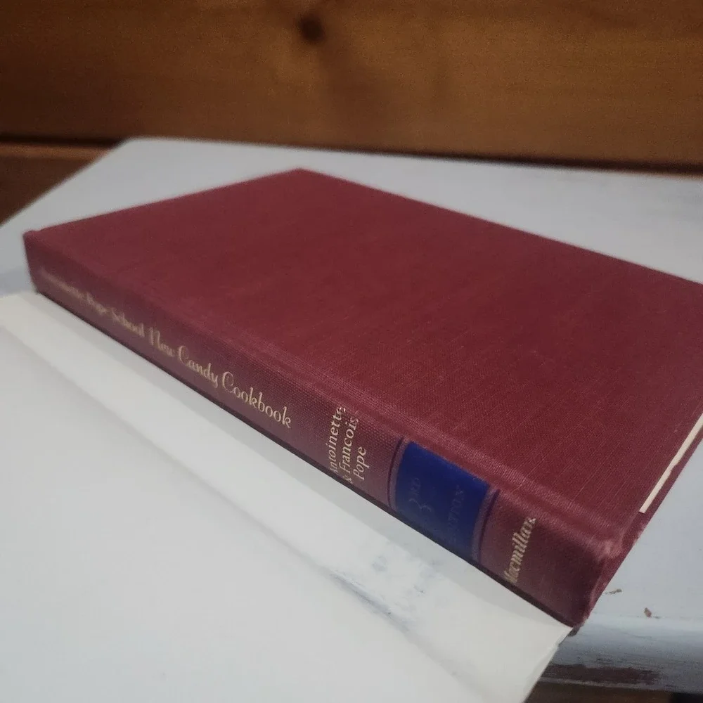 Vintage Antoinette Pope School New Candy Cookbook - 1967